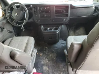 2008 Chevrolet Express Cargo with VIN 1GCFG15X781173411, listed as a Copart auction lot 84648134 with 56,662 mi miles and Salvage title. Bid and sale history available at DreamBid. Image 8.