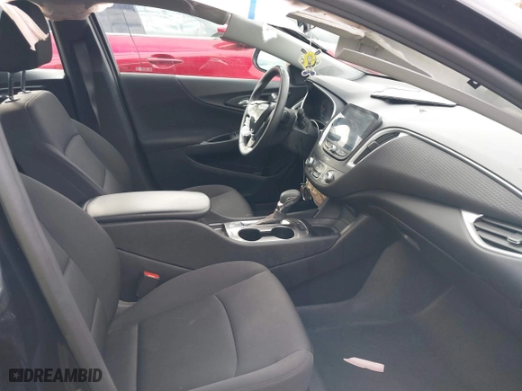 2024 Chevrolet Malibu RS with VIN 1G1ZG5ST0RF152743, listed as a IAAI auction lot 40758422 with 15,052 mi miles. Bid and sale history available at carsss.com. Image 5.