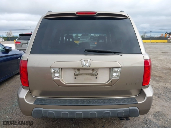2004 Honda Pilot EX with VIN 2HKYF18594H523176, listed as a IAAI auction lot 41937743 with 310,344 mi miles. Bid and sale history available at carsss.com. Image 16.