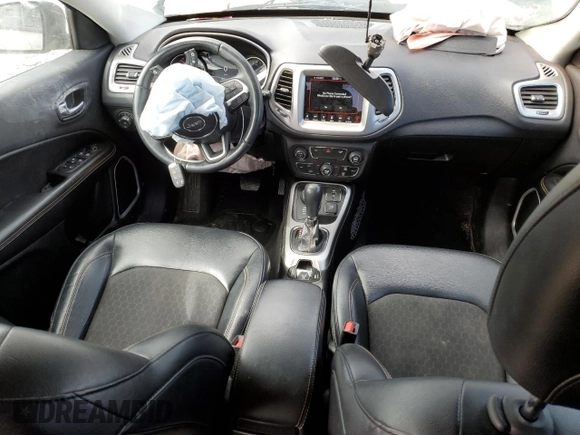 2017 Jeep Compass Latitude with VIN 3C4NJDBB8HT628069, listed as a Copart auction lot 48060445 with 85,991 mi miles and Salvage Title. Bid and sale history available at carsss.com. Image 8.