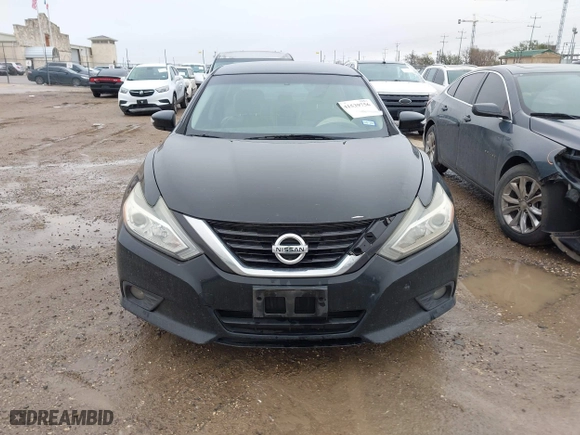 2017 Nissan Altima 2.5 SR with VIN 1N4AL3APXHC199700, listed as a IAAI auction lot 41539756 with 201,751 mi miles. Bid and sale history available at carsss.com. Image 12.