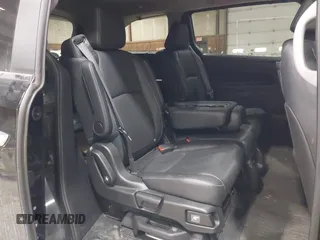 2024 Honda Odyssey Touring z VIN 5FNRL6H80RB044915, wystawiony jako IAAI lot #41921539 z przebiegiem 13 425 mil mil oraz . Historia ofert i sprzedaży dostępna na DreamBid. Obrazek 8.