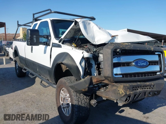 2014 Ford F-350 z VIN 1FT7X3BT4EEA59761, wystawiony jako IAAI lot #42415018 z przebiegiem 104 591 mil mil oraz . Historia ofert i sprzedaży dostępna na DreamBid. Obrazek 1.