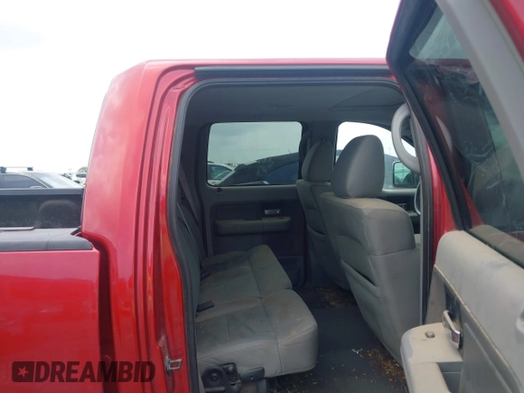 2007 Ford F-150 XLT with VIN 1FTPW14587FB72289, listed as a IAAI auction lot 42024069 with 195,520 mi miles. Bid and sale history available at carsss.com. Image 8.