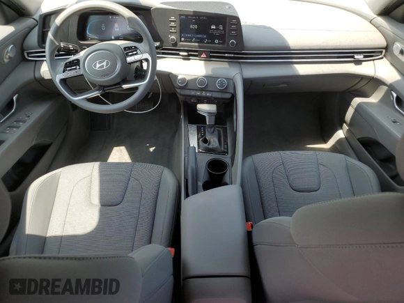 2024 Hyundai Elantra SE with VIN KMHLL4DG4RU784378, listed as a Copart auction lot 60990345 with 9,020 mi miles and Salvage title. Bid and sale history available at DreamBid. Image 8.