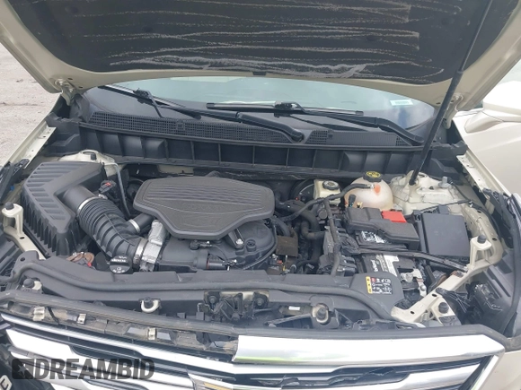 2017 Cadillac XT5 Luxury AWD with VIN 1GYKNDRS0HZ116189, listed as a IAAI auction lot 42091274 with 91,456 mi miles and . Bid and sale history available at carsss.com. Image 10.