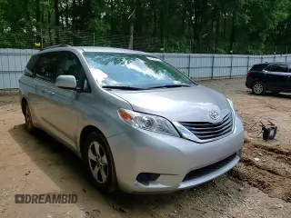 2017 Toyota Sienna LE Auto Access Seat с VIN 5TDKZ3DC4HS895585, выставлен на аукционе Copart как лот 56331015 с пробегом 92 960 миль миль и Списание • Salvage title. История ставок и продаж доступна на DreamBid. Изображение 14.