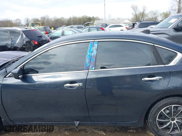 2016 Nissan Altima S with VIN 1N4AL3AP2GN380146, listed as a IAAI auction lot 41936799 with 69,764 mi miles and . Bid and sale history available at carsss.com. Image 14.