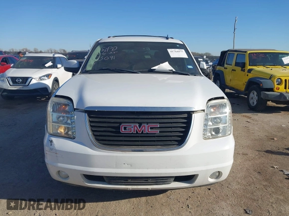 2007 GMC Yukon SLT with VIN 1GKFC13J77R131223, listed as a IAAI auction lot 41764977 with 1 mi miles. Bid and sale history available at carsss.com. Image 12.