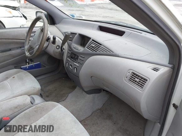 2003 Toyota Prius with VIN JT2BK18U630070910, listed as a IAAI auction lot 41628888 with 139,584 mi miles. Bid and sale history available at carsss.com. Image 5.