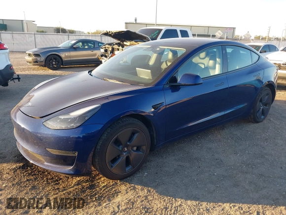 2022 Tesla Model 3 with VIN 5YJ3E1EA3NF190553, listed as a IAAI auction lot 41760731 with 90,268 mi miles. Bid and sale history available at carsss.com. Image 17.