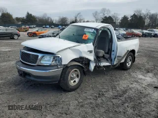 2003 Ford F-150 XL z VIN 1FTRF07W53KC29654, wystawiony jako Copart lot #88559775 z przebiegiem Nie podano mil oraz Szkoda całkowita • Salvage title. Historia ofert i sprzedaży dostępna na DreamBid. Obrazek 1.