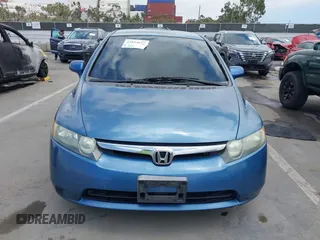 2008 Honda Civic LX с VIN 2HGFA165X8H516987, выставлен на аукционе IAAI как лот 42814617 с пробегом 157 606 миль миль и . История ставок и продаж доступна на DreamBid. Изображение 6.