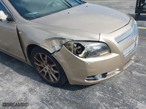 2008 Chevrolet Malibu LTZ with VIN 1G1ZK57788F221011, listed as a IAAI auction lot 42106282 with 85,744 mi miles. Bid and sale history available at carsss.com. Image 6.