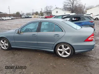 2006 Mercedes-Benz C 230 Sport with VIN WDBRF52H86A833794, listed as a IAAI auction lot 41564751 with 132,857 mi miles and . Bid and sale history available at carsss.com. Image 14.