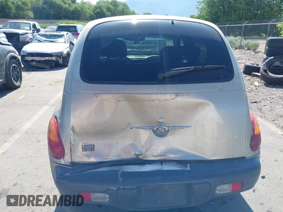 2002 Chrysler PT Cruiser Limited z VIN 3C8FY68B72T288535, wystawiony jako IAAI lot #42472122 z przebiegiem 218 981 mil mil oraz . Historia ofert i sprzedaży dostępna na DreamBid. Obrazek 6.