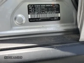 2024 Mitsubishi Outlander S z VIN JA4ARUAU9RU004812, wystawiony jako Copart lot #62010385 z przebiegiem Nie podano mil oraz Nie do naprawy • Non repairable. Historia ofert i sprzedaży dostępna na DreamBid. Obrazek 13.