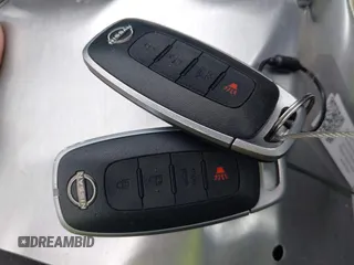 2024 Nissan Versa SV z VIN 3N1CN8EV0RL901518, wystawiony jako IAAI lot #41935491 z przebiegiem 15 873 mil mil oraz . Historia ofert i sprzedaży dostępna na DreamBid. Obrazek 11.