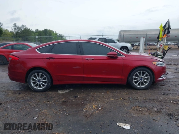 2017 Ford Fusion SE with VIN 3FA6P0HD8HR309469, listed as a IAAI auction lot 41891713 with 92,300 mi miles. Bid and sale history available at carsss.com. Image 14.