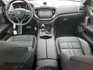 2018 Maserati Ghibli GranSport with VIN ZAM57XSS6J1305101, listed as a Copart auction lot 81172743 with 40,879 mi miles. Bid and sale history available at carsss.com. Image 8.