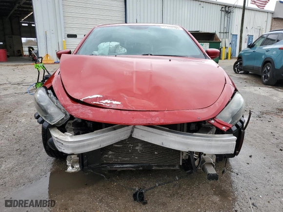 2013 Dodge Dart GT with VIN 1C3CDFCB5DD341222, listed as a Copart auction lot 41402785 with 186,903 mi miles and Salvage Title. Bid and sale history available at carsss.com. Image 5.
