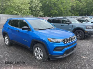 2025 Jeep Compass Sport with VIN 3C4NJDAN5ST528384, listed as a Copart auction lot 56180685 with 4,982 mi miles and Salvage title. Bid and sale history available at DreamBid. Image 1.