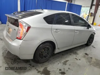 2015 Toyota Prius Four z VIN JTDKN3DU5F0472017, wystawiony jako Copart lot #53736635 z przebiegiem 144 250 mil mil oraz Szkoda całkowita • Salvage title. Historia ofert i sprzedaży dostępna na DreamBid. Obrazek 3.