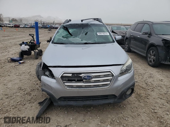 2017 Subaru Outback Premium with VIN 4S4BSACC1H3226696, listed as a Copart auction lot 45019375 with 102,234 mi miles and Salvage title. Bid and sale history available at DreamBid. Image 5.