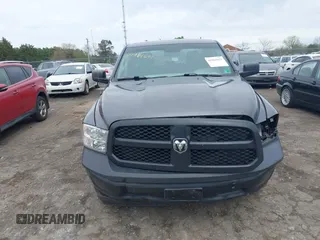 2016 Ram 1500 Tradesman z VIN 1C6RR7ST3GS225175, wystawiony jako IAAI lot #41961672 z przebiegiem 198 673 mil mil oraz . Historia ofert i sprzedaży dostępna na DreamBid. Obrazek 13.