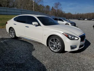 2016 Infiniti Q70 z VIN JN1BY1PP3GM631356, wystawiony jako Copart lot #49337675 z przebiegiem 105 540 mil mil oraz Szkoda całkowita • Salvage title. Historia ofert i sprzedaży dostępna na DreamBid. Obrazek 4.
