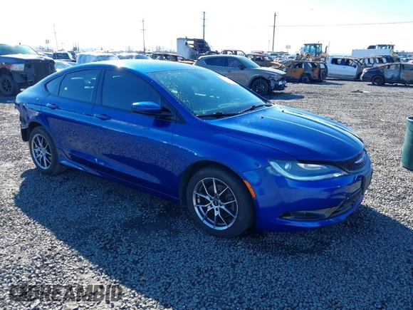 2016 Chrysler 200 S with VIN 1C3CCCBB9GN134673, listed as a IAAI auction lot 41539164 with 68,822 mi miles. Bid and sale history available at carsss.com. Image 1.