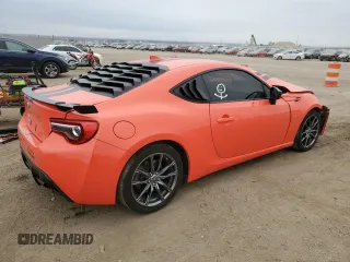 2017 Toyota 86 with VIN JF1ZNAA15H8707796, listed as a Copart auction lot 43266525 with 34,261 mi miles and Salvage Title. Bid and sale history available at carsss.com. Image 3.