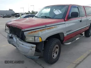 1998 Dodge 1500 with VIN 1B7HF13Y5WJ180264, listed as a IAAI auction lot 41858346 with 117,340 mi miles and . Bid and sale history available at DreamBid. Image 6.