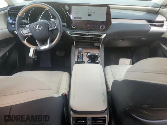 2024 Lexus RX 350h z VIN 2T2BBMCA7RC043862, wystawiony jako Copart lot #59543065 z przebiegiem 14 046 mil mil oraz Szkoda całkowita • Salvage title. Historia ofert i sprzedaży dostępna na DreamBid. Obrazek 8.