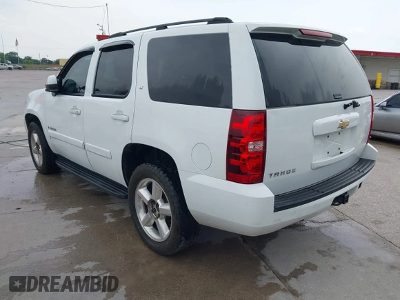 2007 Chevrolet Tahoe LT z VIN 1GNFC13027R112945, wystawiony jako IAAI lot #42178102 z przebiegiem 202 858 mil mil oraz . Historia ofert i sprzedaży dostępna na DreamBid. Obrazek 3.