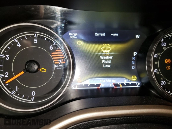 2016 Jeep Cherokee Limited with VIN 1C4PJMDB0GW339721, listed as a Copart auction lot 49602525 with 164,758 mi miles and Clean Title. Bid and sale history available at carsss.com. Image 9.