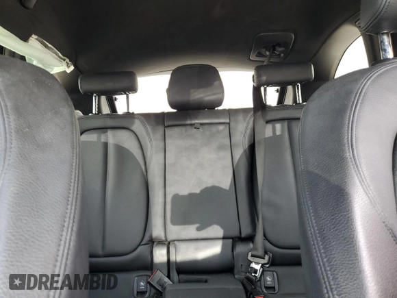 2016 BMW X1 xDrive28i z VIN WBXHT3C34G5E54952, wystawiony jako Copart lot #60713485 z przebiegiem 69 395 mil mil oraz Szkoda całkowita • Salvage title. Historia ofert i sprzedaży dostępna na DreamBid. Obrazek 10.