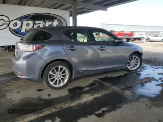 2013 Lexus CT 200h with VIN JTHKD5BH3D2163117, listed as a Copart auction lot 59943965 with 113,934 mi miles and Salvage title. Bid and sale history available at DreamBid. Image 3.