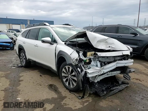 2024 Subaru Outback Touring with VIN 4S4BTAPC3R3183567, listed as a Copart auction lot 46644325 with 8,816 mi miles and Clean title. Bid and sale history available at DreamBid. Image 12.