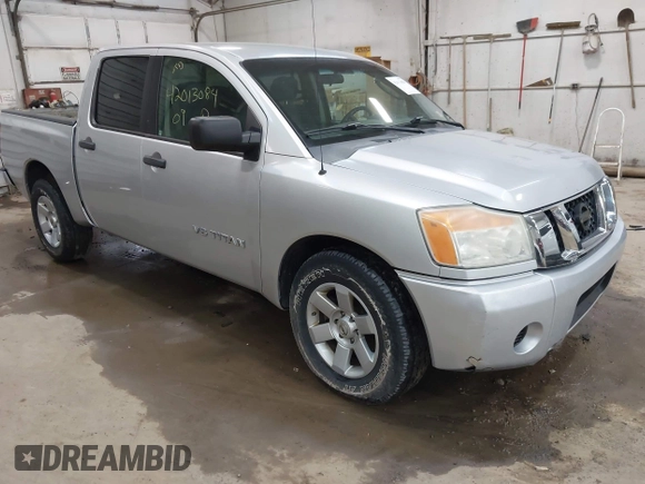 2009 Nissan Titan SE with VIN 1N6BA07D29N304233, listed as a IAAI auction lot 42013084 with 191,407 mi miles. Bid and sale history available at carsss.com. Image 1.