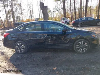 2019 Nissan Sentra S with VIN 3N1AB7AP7KY304683, listed as a IAAI auction lot 41052620 with 151,076 mi miles. Bid and sale history available at carsss.com. Image 13.