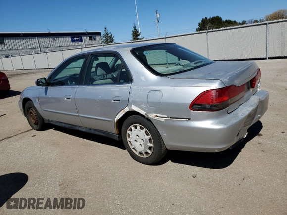 2002 Honda Accord LX z VIN 1HGCG56402A160961, wystawiony jako Copart lot #53092205 z przebiegiem 262 152 mil mil oraz Czysty tytuł • Clean title. Historia ofert i sprzedaży dostępna na DreamBid. Obrazek 2.