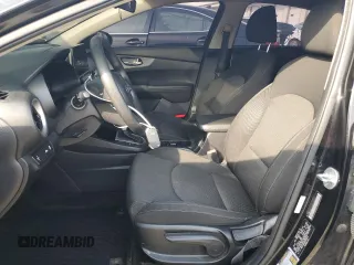 2021 Kia Forte LXS with VIN 3KPF24AD5ME394914, listed as a Copart auction lot 52708235 with 117,956 mi miles and Salvage title. Bid and sale history available at DreamBid. Image 7.