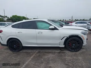 2021 BMW X6 xDrive40i with VIN 5UXCY6C00M9F88215, listed as a IAAI auction lot 41646498 with 43,587 mi miles. Bid and sale history available at carsss.com. Image 13.