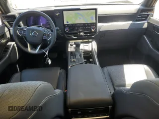 2024 Lexus GX 550 Luxury z VIN JTJVBCDX8R5012211, wystawiony jako Copart lot #56460015 z przebiegiem 14 193 mil mil oraz Szkody całkowita. Historia ofert i sprzedaży dostępna na DreamBid. Obrazek 8.
