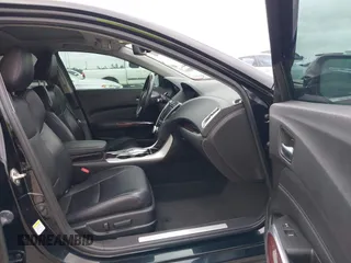 2015 Acura TLX V6 Tech with VIN 19UUB2F50FA019114, listed as a IAAI auction lot 41933324 with 108,583 mi miles. Bid and sale history available at carsss.com. Image 5.