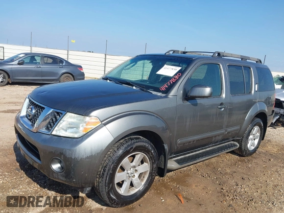 2008 Nissan Pathfinder S with VIN 5N1AR18U48C635588, listed as a IAAI auction lot 41477830 with 238,471 mi miles. Bid and sale history available at carsss.com. Image 2.