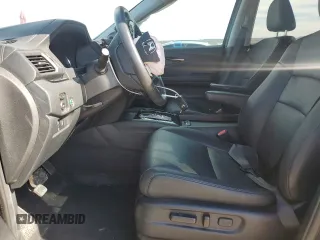 2022 Honda Pilot Touring 7-Passenger с VIN 5FNYF5H64NB003094, выставлен на аукционе Copart как лот 43207155 с пробегом 34 394 миль миль и Списание • Salvage title. История ставок и продаж доступна на DreamBid. Изображение 7.