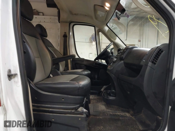 2019 Ram ProMaster Cargo with VIN 3C6TRVBG8KE501956, listed as a IAAI auction lot 41028829 with 172,190 mi miles and . Bid and sale history available at DreamBid. Image 5.