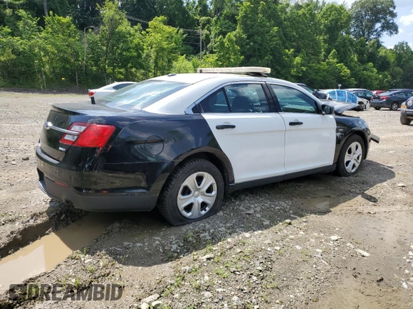 2018 Ford Police Interceptor with VIN 1FAHP2MK4JG140847, listed as a Copart auction lot 60397585 with 58,905 mi miles and Salvage title. Bid and sale history available at DreamBid. Image 3.